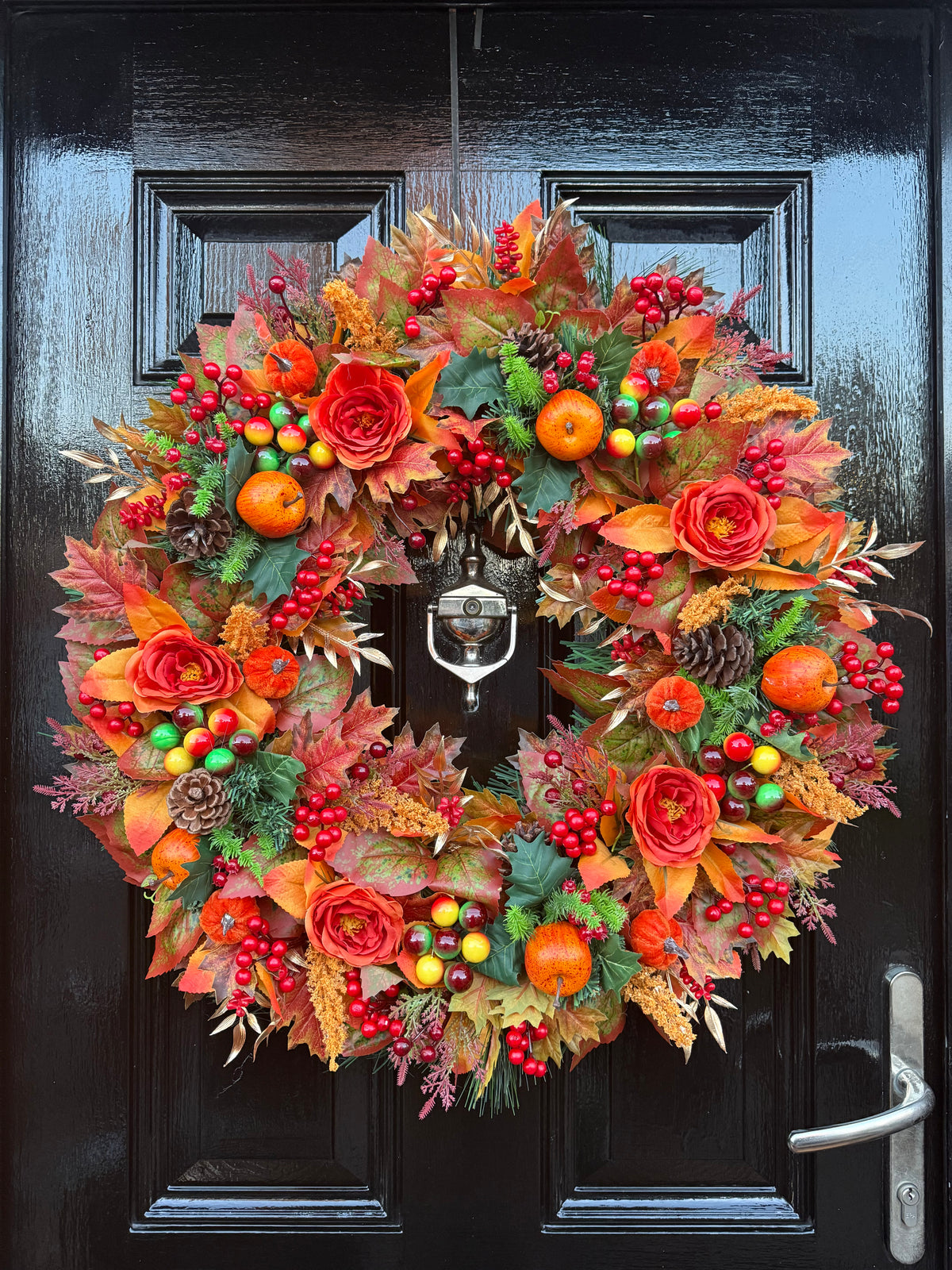 65cm DELUXE ORANGE VERY BERRY APPLE WOODLAND MIXED FOLIAGE AUTUMN WREATH