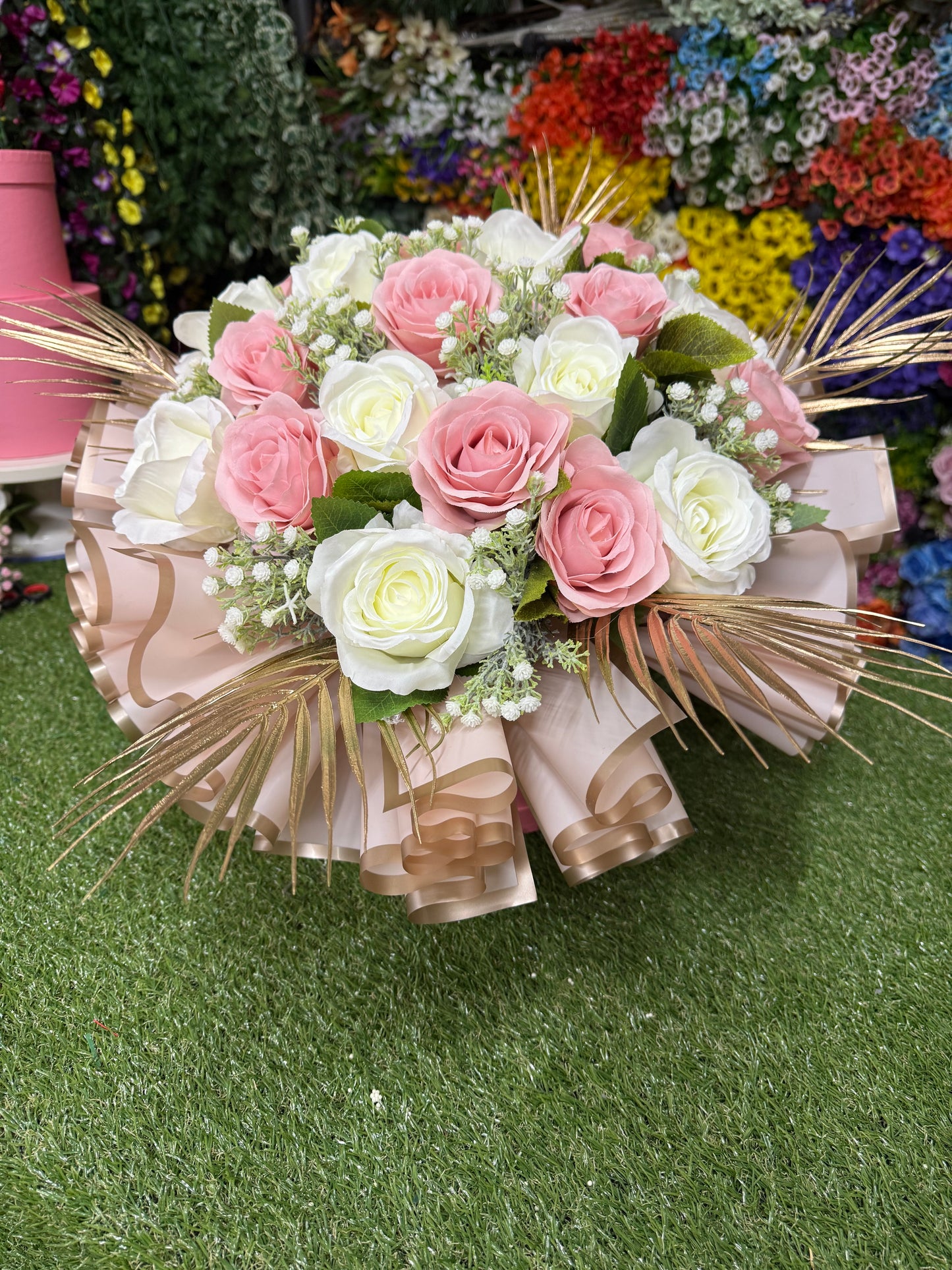 LARGE DELUXE MOTHERS DAY / GIFT HAT BOX