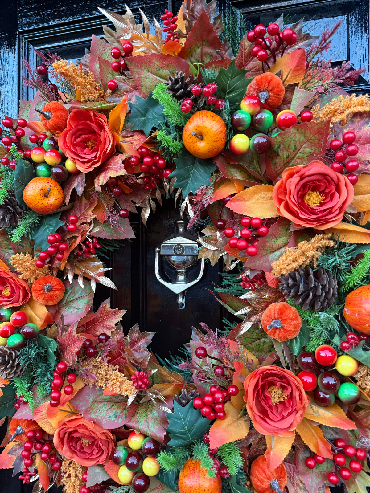 65cm DELUXE ORANGE VERY BERRY APPLE WOODLAND MIXED FOLIAGE AUTUMN WREATH