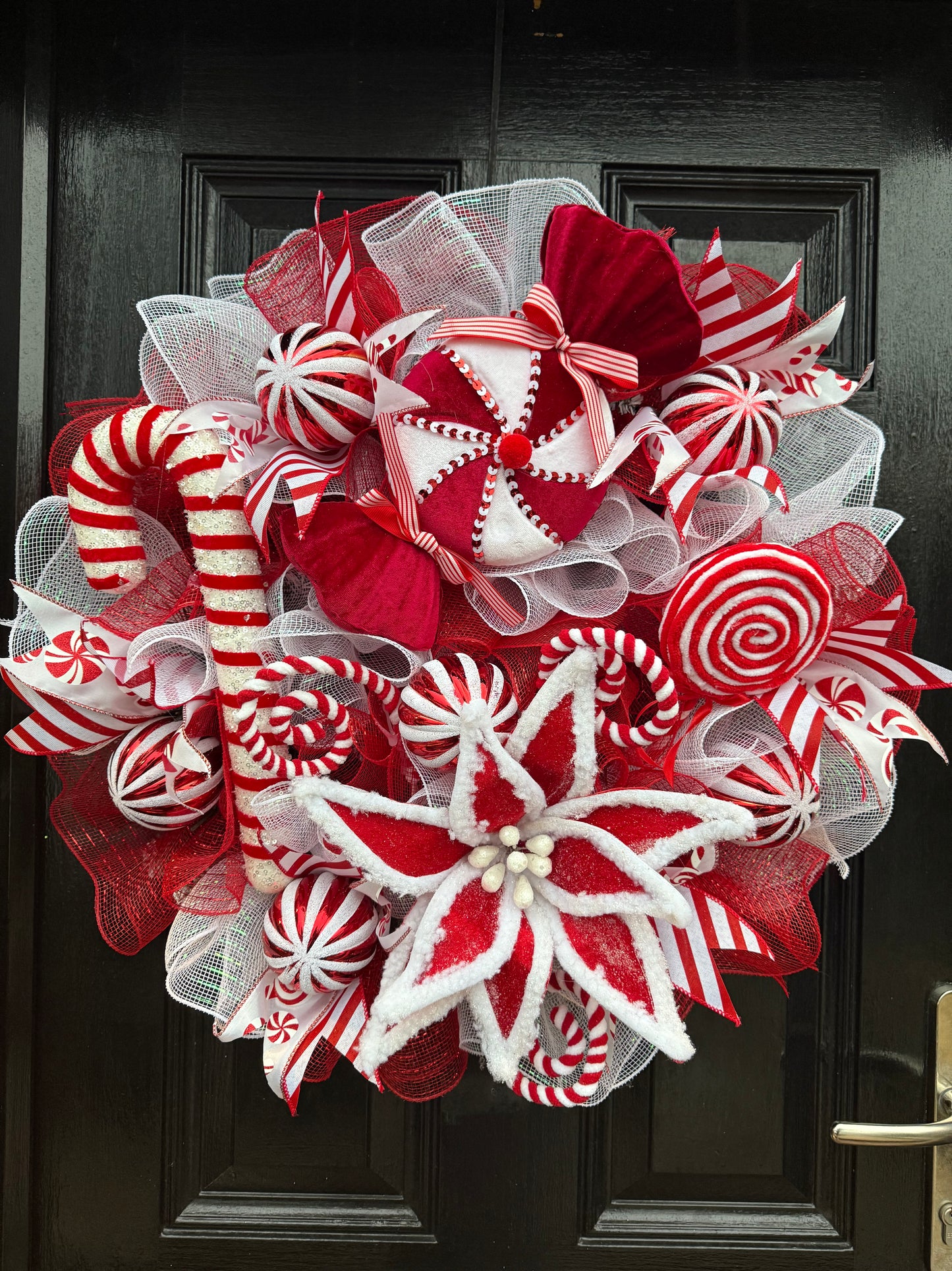 65cm DELUXE MIXED CANDY CANE WREATH