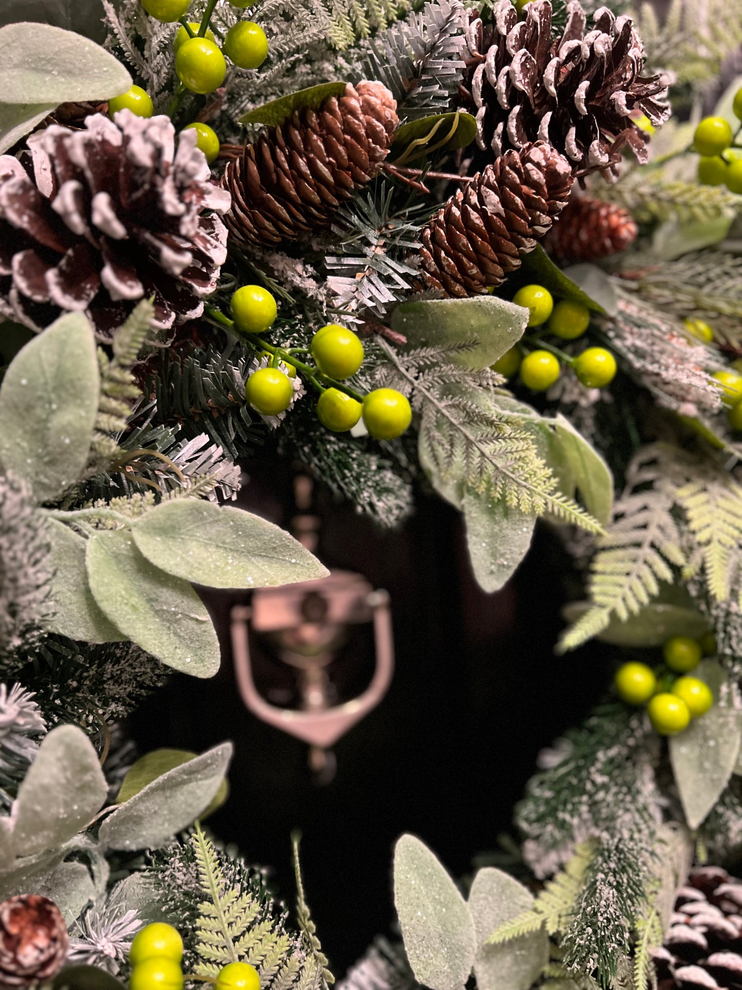 65cm DELUXE FOLIAGE GREEN BERRY WREATH - IMMEDIATE DESPATCH