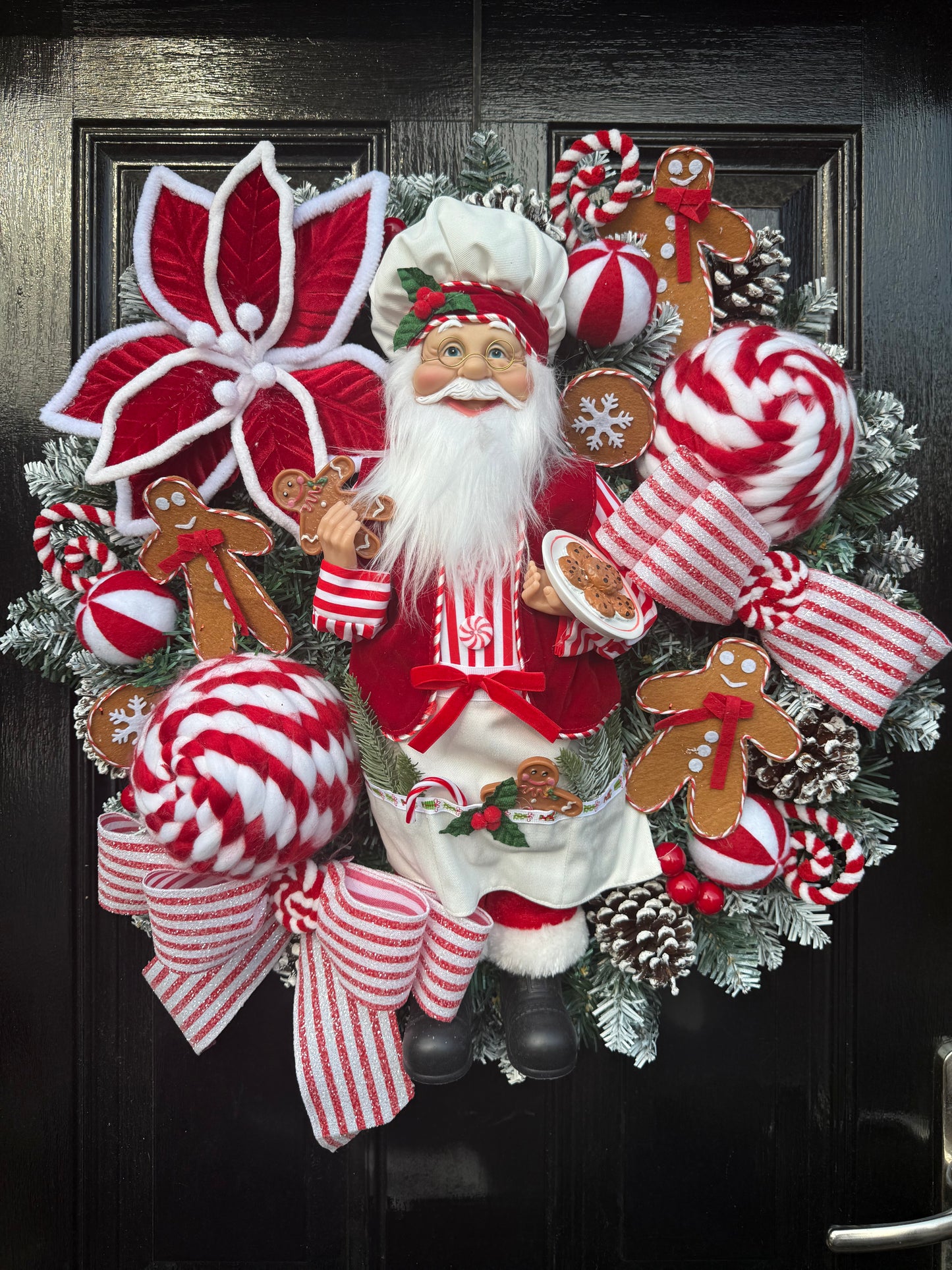 65cm SUPER DELUXE SANTA CANDY CANE LANE FULL WREATH