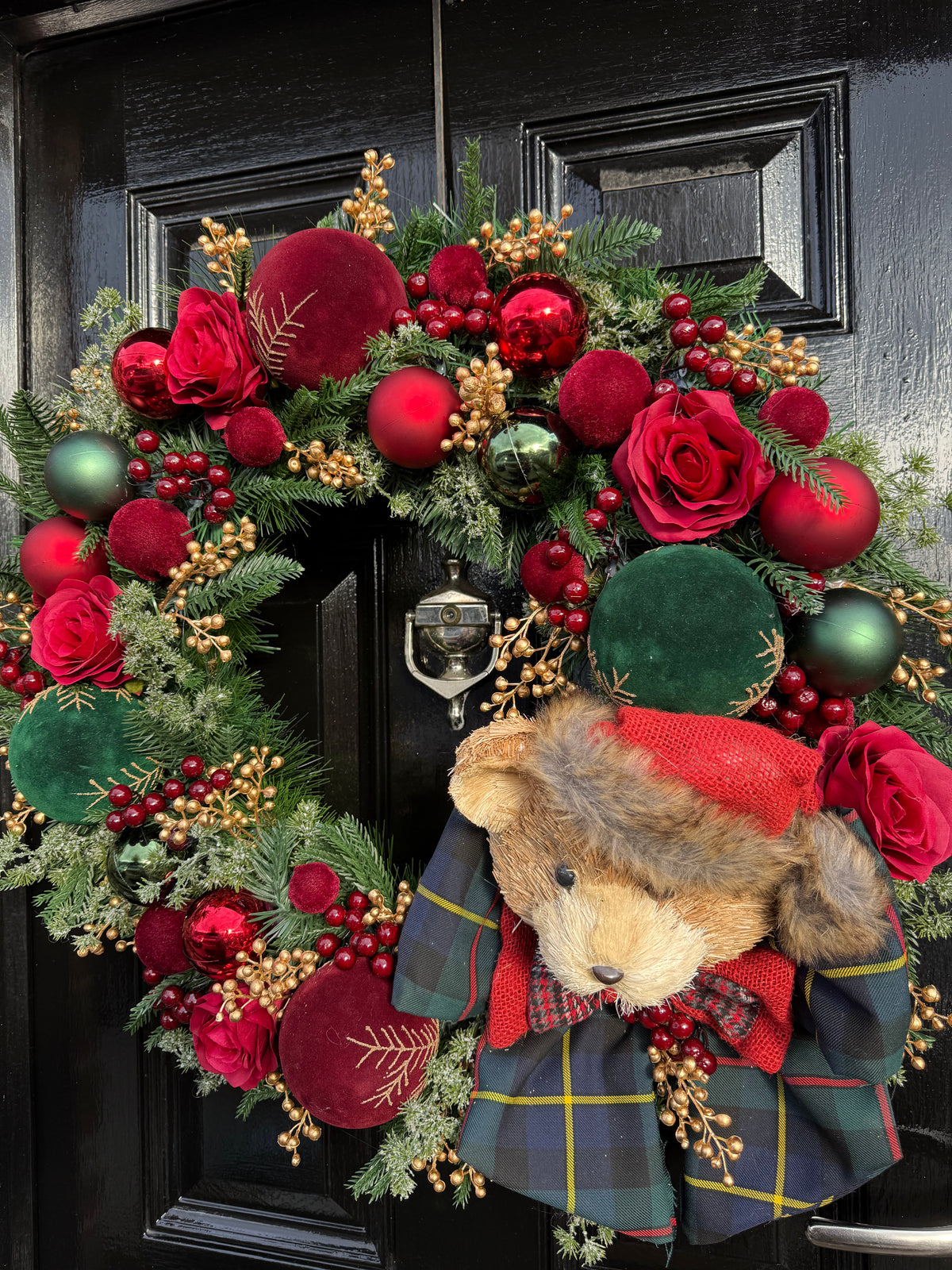 65cm DELUXE TRADITIONAL TARTAN MIXED BEAR WREATH