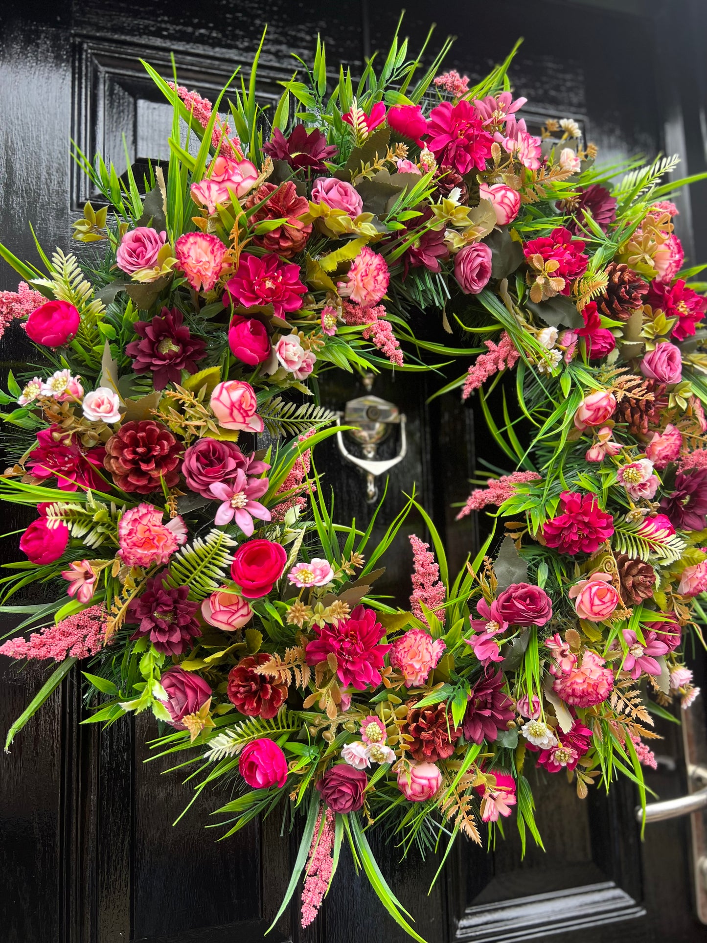 DELUXE XL AUTUMN PINKS WREATH 65cm