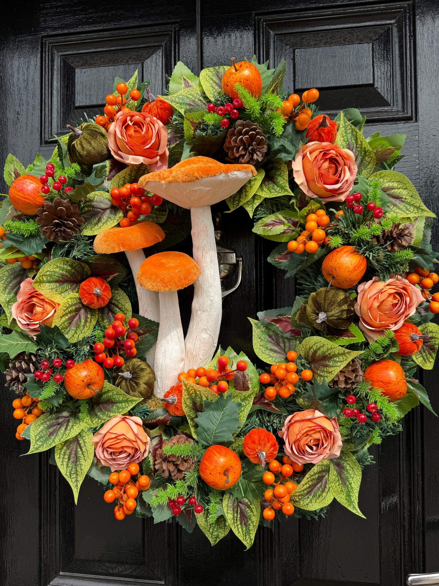 60cm DELUXE GIANT ORANGE TOADSTOOL  WOODLAND MIXED FOLIAGE AUTUMN WREATH