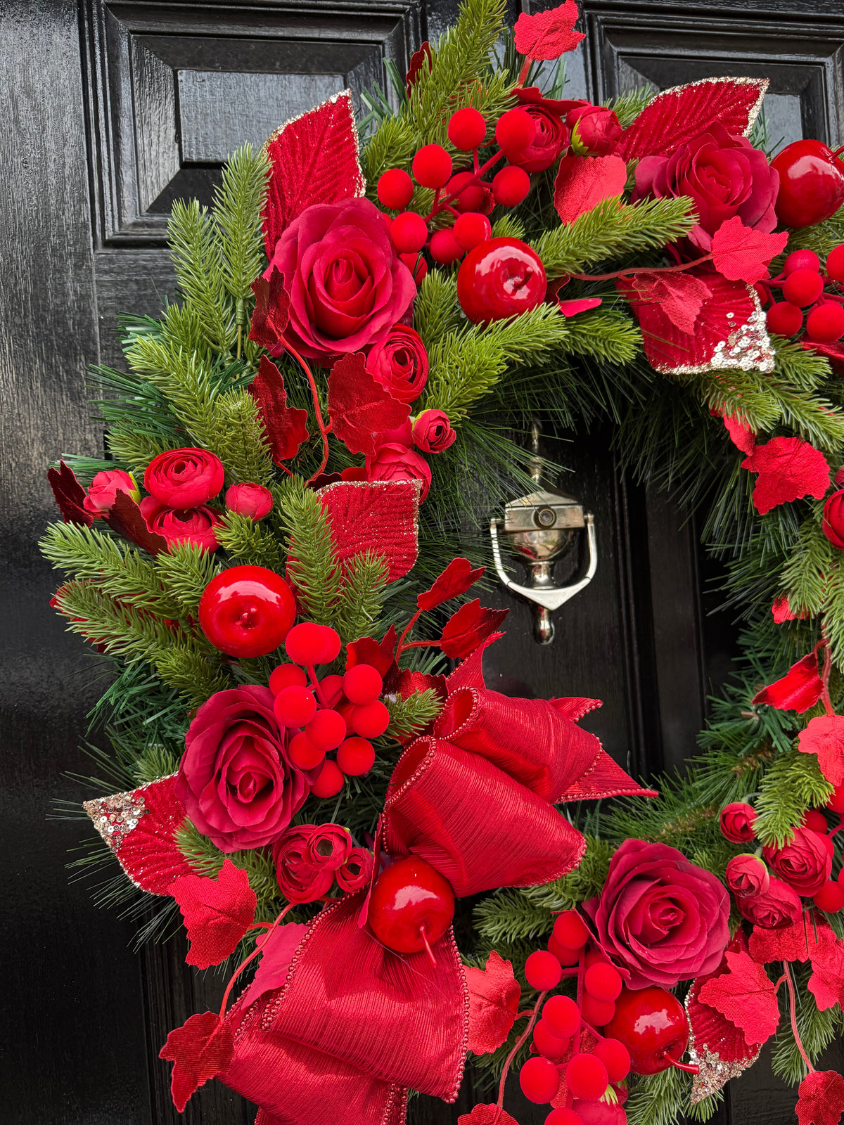 65CM DELUXE FOLIAGE RED TRADITIONAL APPLE  ROSE WREATH - IMMEDIATE DISPATCH