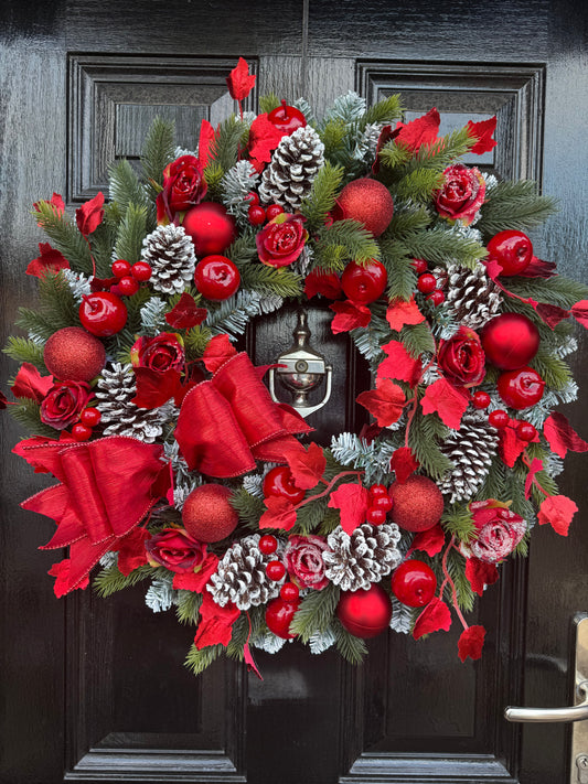 60cm DELUXE TRADITIONAL ROSE BERRY APPLE FOLIAGE WREATH
