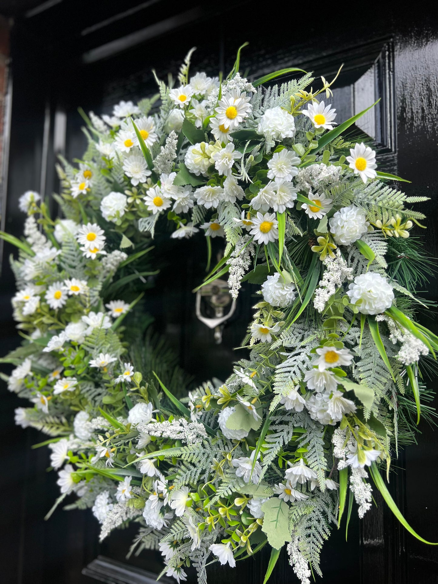 DELUXE XL NEUTRAL WREATH 65cm