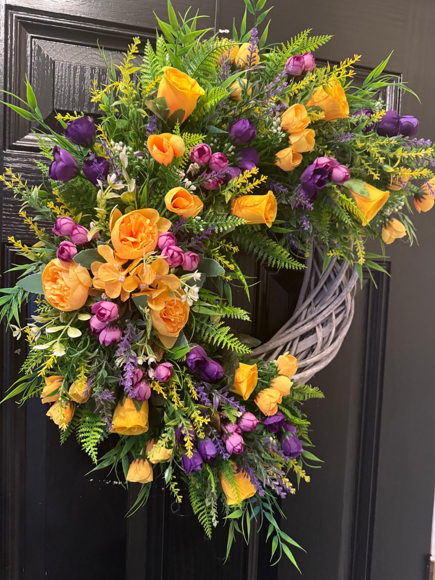 MIXED YELLOW AND PURPLE FOLIAGE ALL SEASON GREY WICKER WREATH
