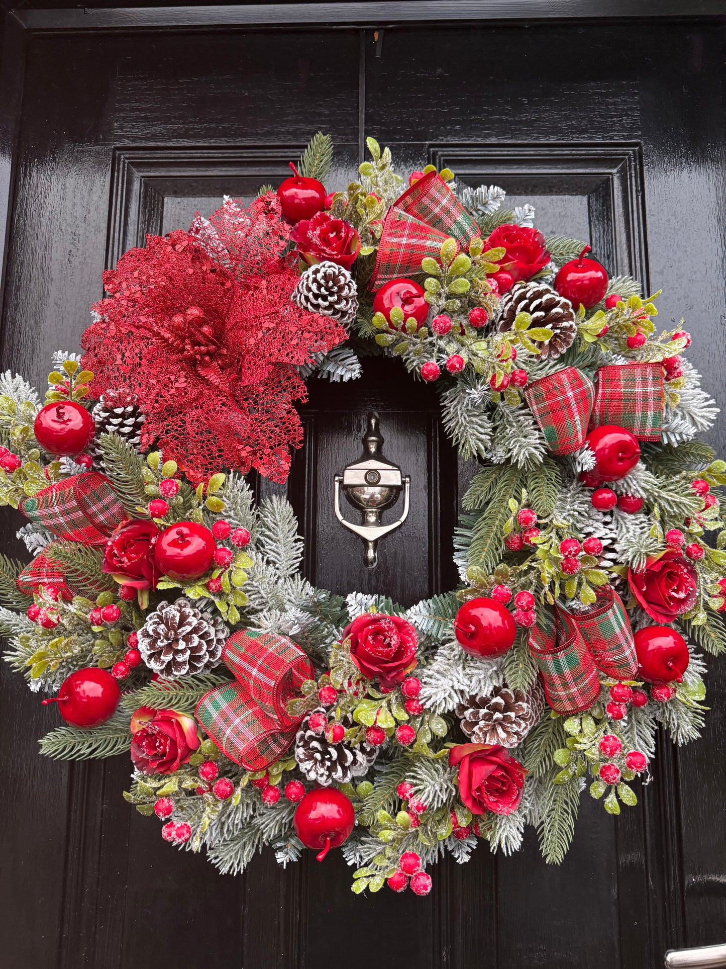 60cm DELUXE WREATH & 6FT MATCHING GARLAND - FOLIAGE TRADITIONAL APPLE FROSTED ROSE BERRY - 2 WEEKS DESPATCH