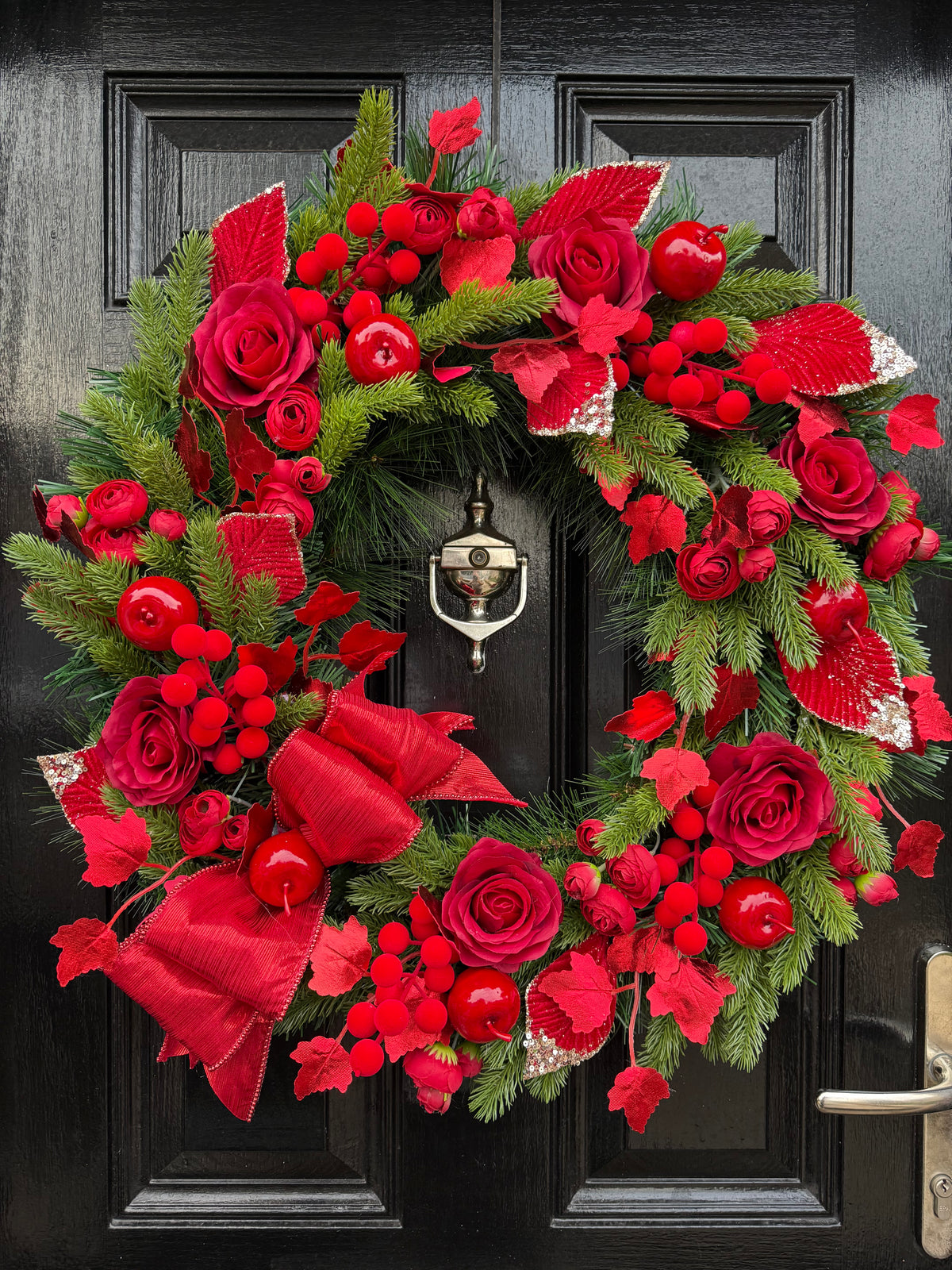 65CM DELUXE FOLIAGE RED TRADITIONAL APPLE  ROSE WREATH - IMMEDIATE DISPATCH