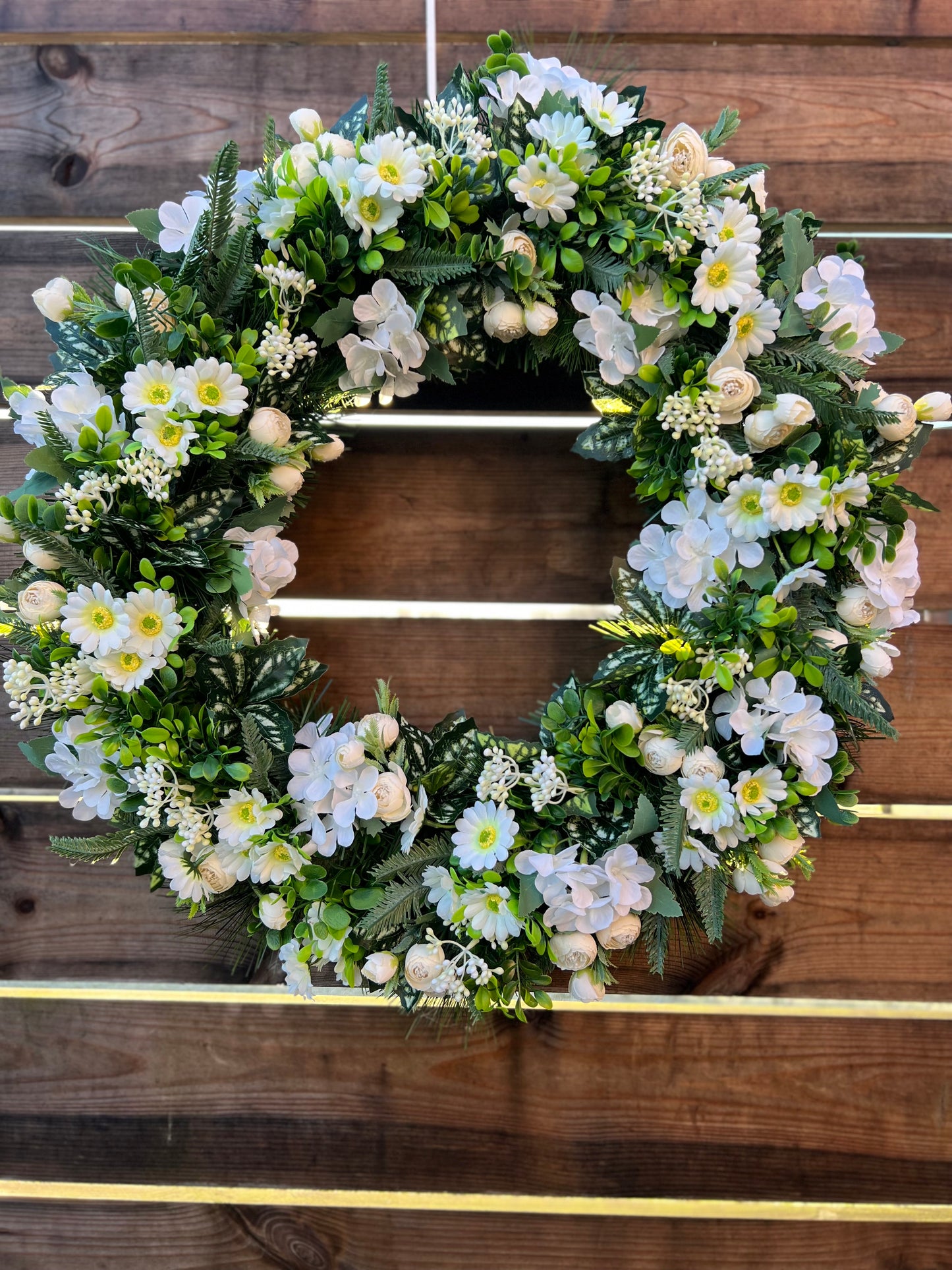 65cm NEUTRALS/IVORY FOLIAGE DELUXE MIX WREATH