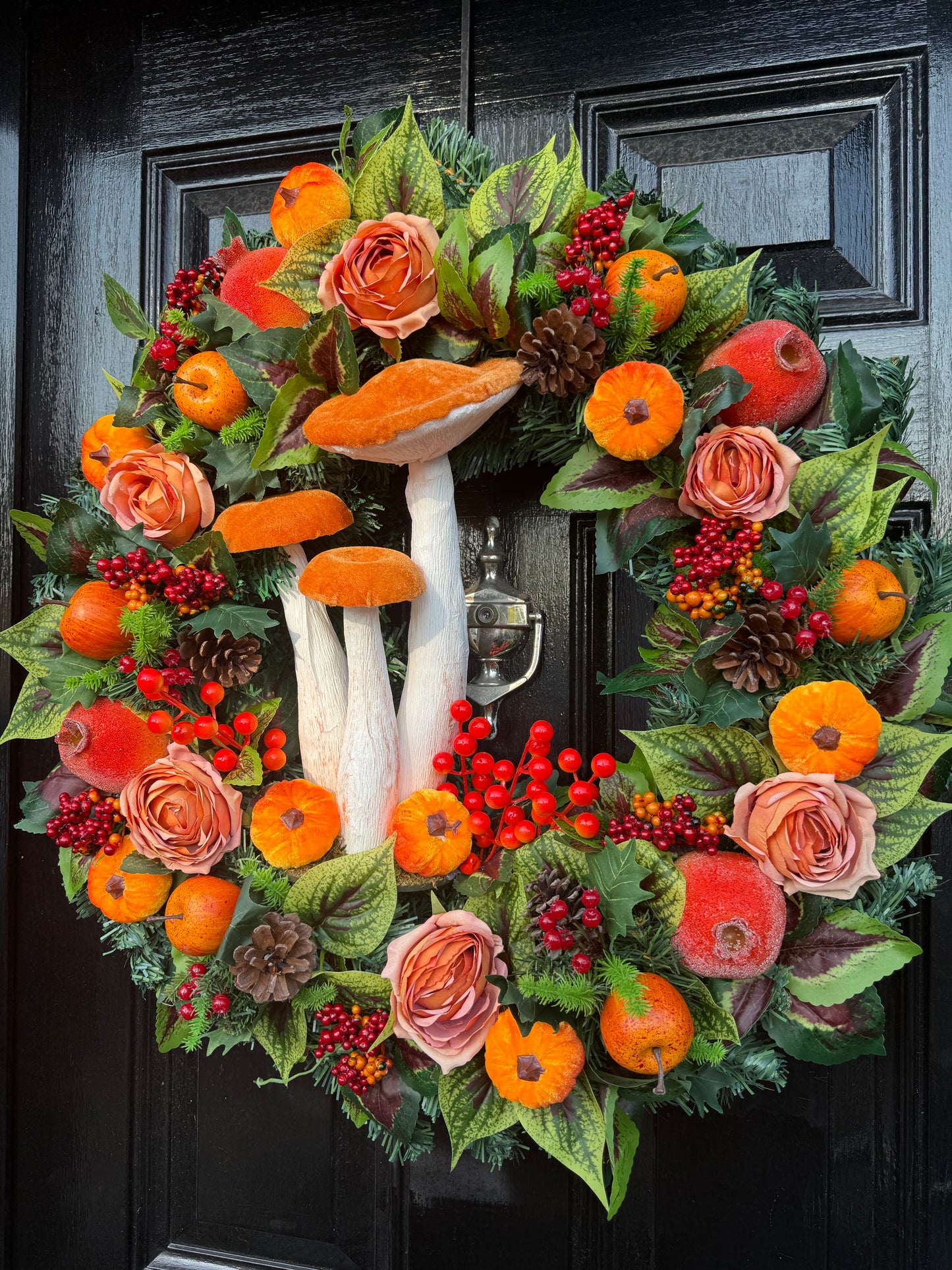 60cm DELUXE GIANT ORANGE TOADSTOOL  WOODLAND MIXED FOLIAGE AUTUMN WREATH