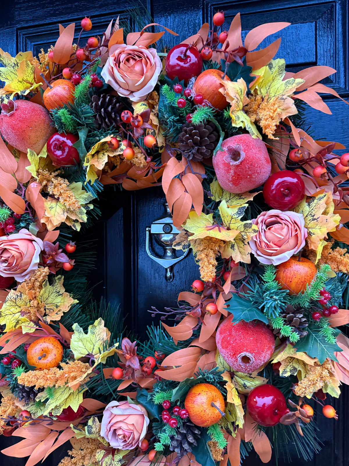 65cm DELUXE ORANGE  WOODLAND MIXED FOLIAGE AUTUMN WREATH