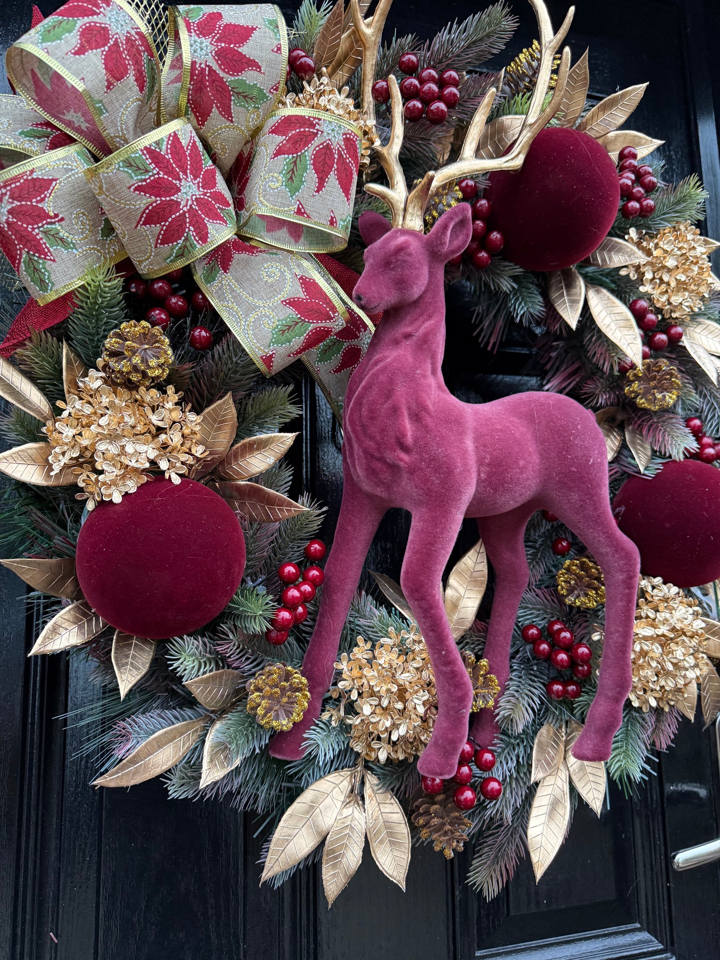 65cm DELUXE WREATH BURGUNDY/GOLD STAG