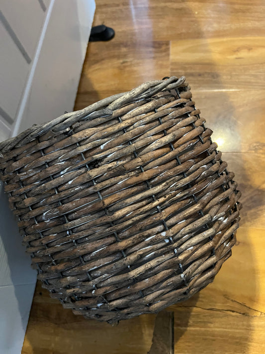 RATTAN PLANTER NATURAL