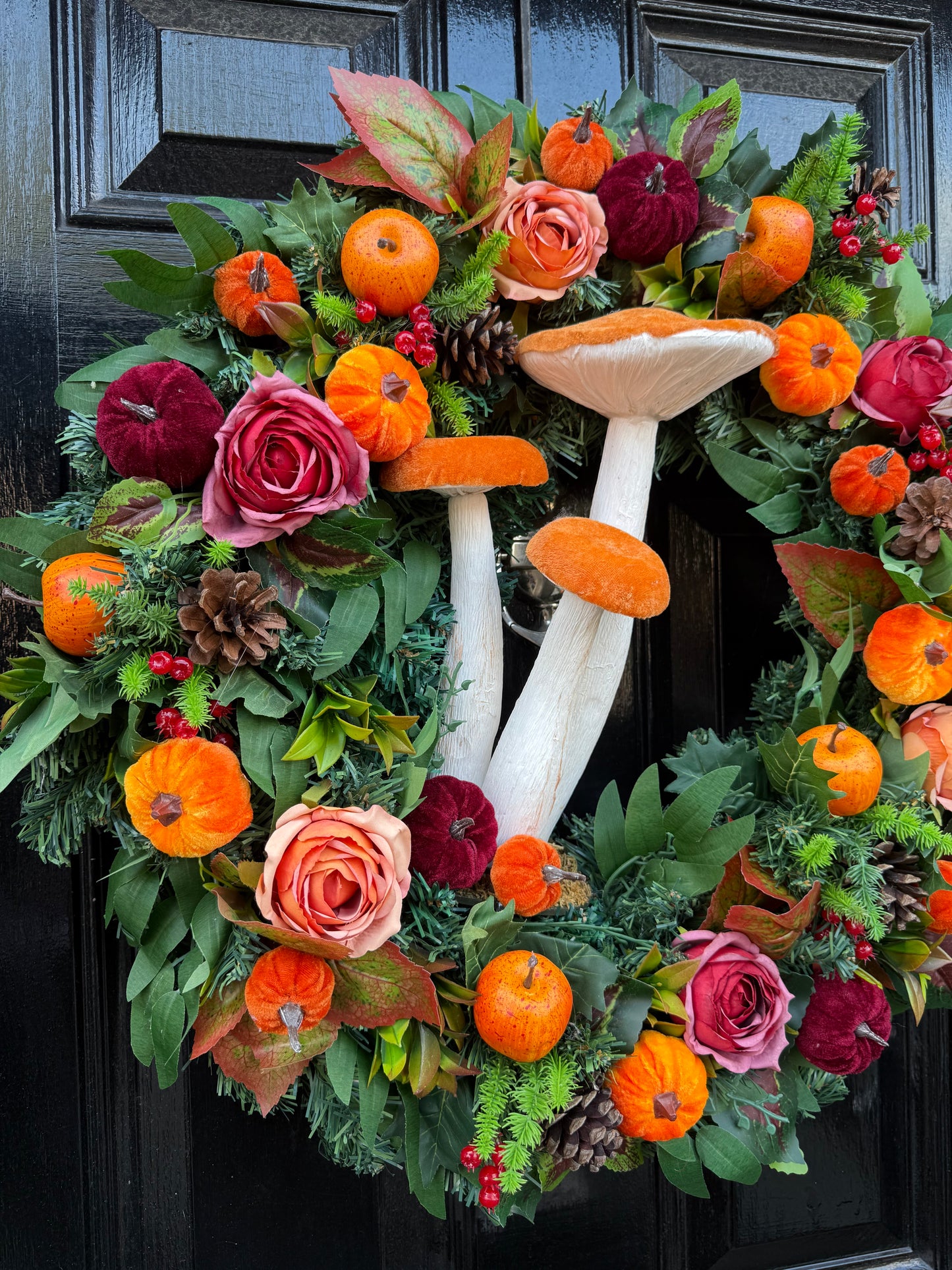 60cm DELUXE GIANT ORANGE BURGUNDY TOADSTOOL  WOODLAND MIXED FOLIAGE AUTUMN WREATH