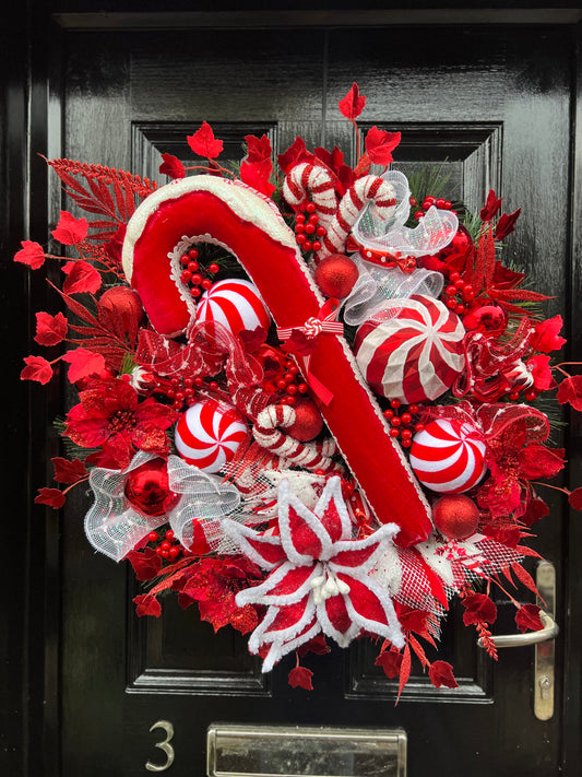 70cm CANDY CANE  DELUXE WREATH - **DESPATCH END 1st week DECEMBER**