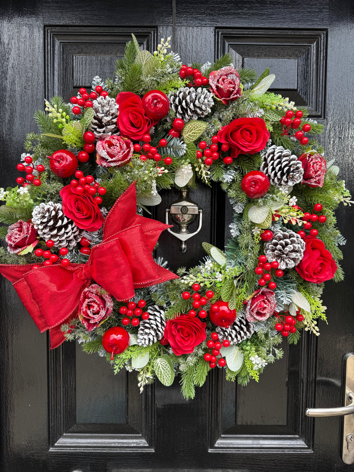 60cm DELUXE FOLIAGE RED TRADITIONAL APPLE ROSE FOLIAGE WREATH - IMMEDIATE DESPATCH