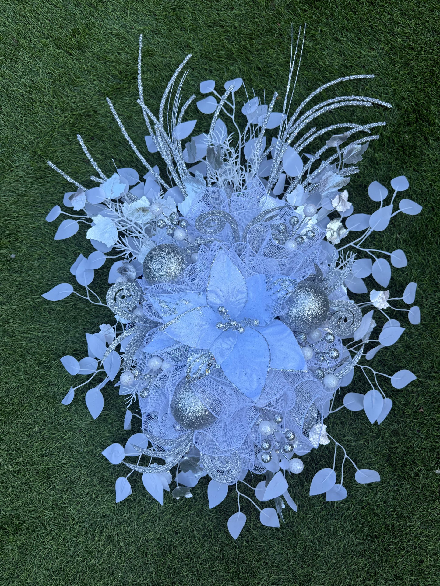 LARGE DELUXE TREE TOPPERS - FOR DESPATCH EARLY OCTOBER
